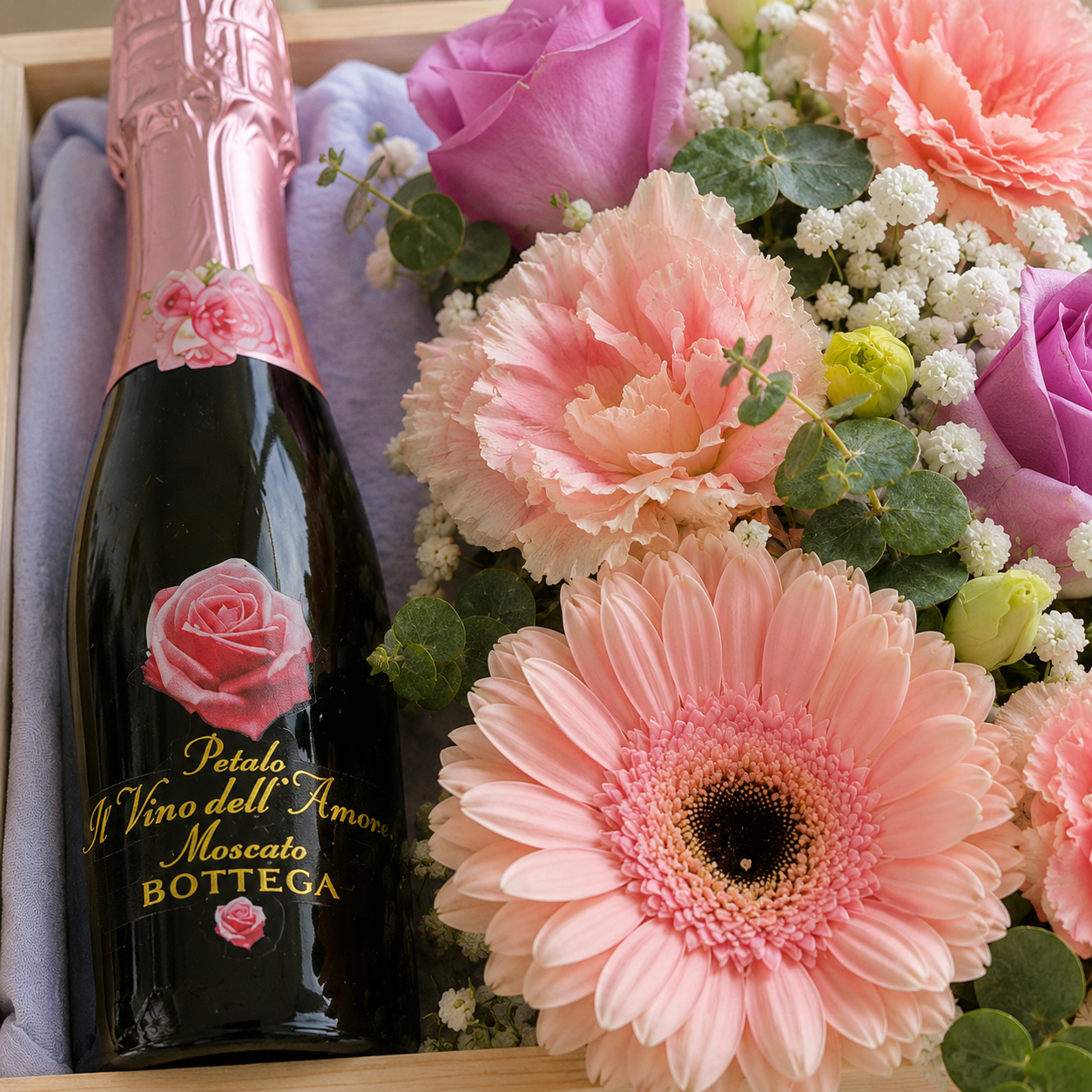 Amour Crate (Roses . Geberas) | Hamper Gift