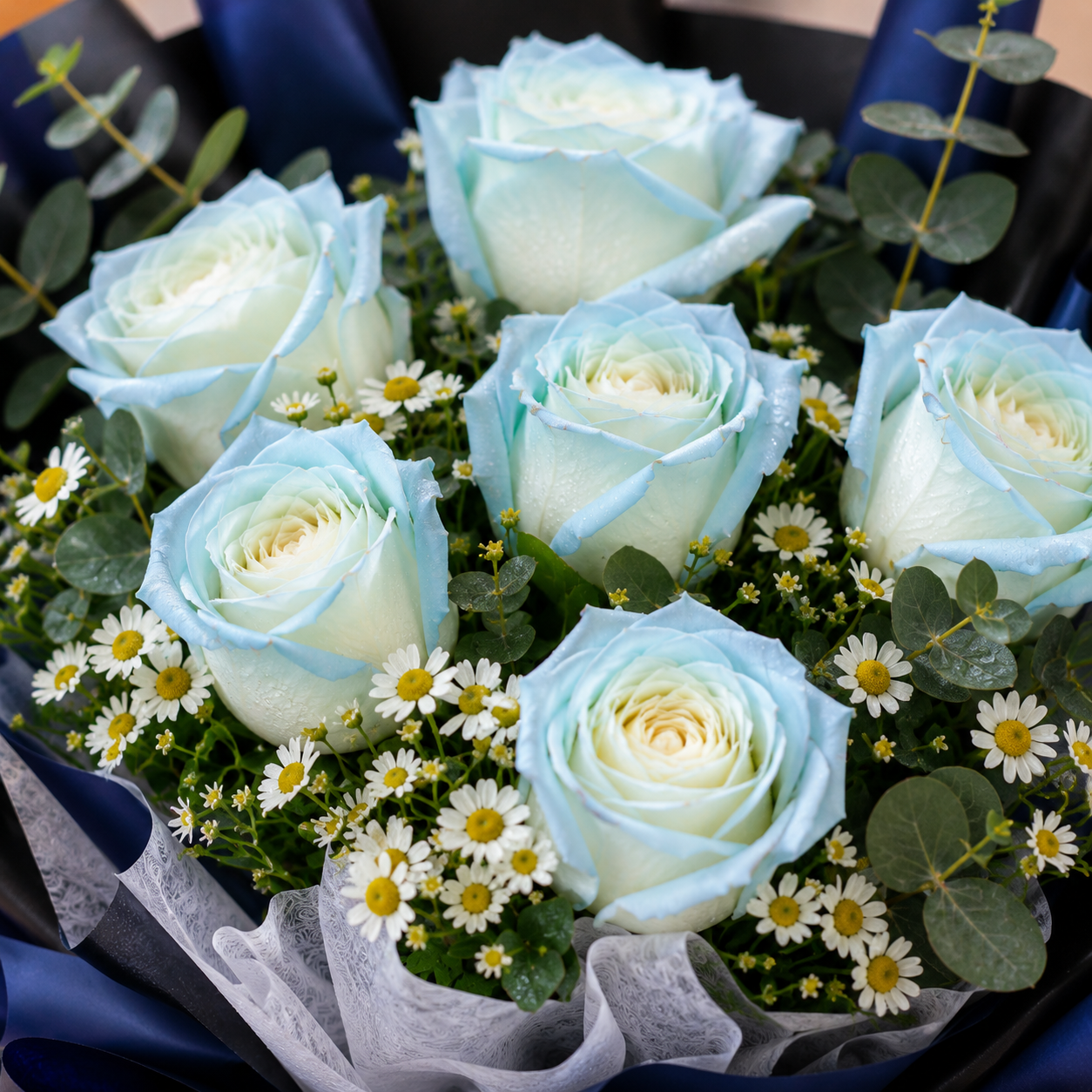 Winter Azure (Roses, Chamomile) | Fresh Bouquet