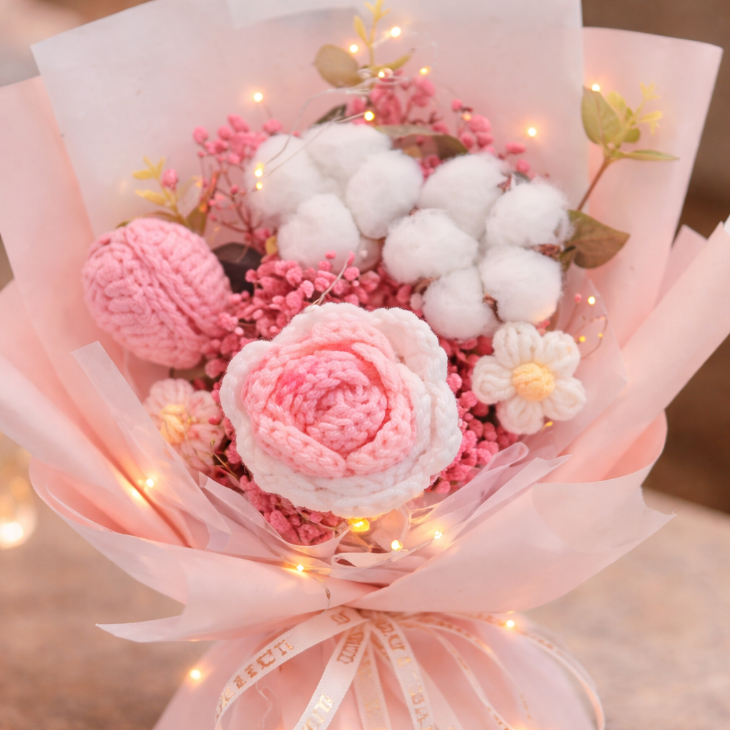 Sweet Blush Charm | Crochet Flower Bouquet