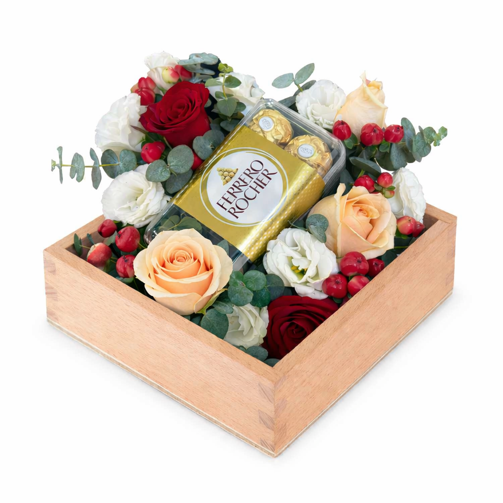Golden Indulgence (Roses, Hypericum Berries) | Chocolate Bouquet