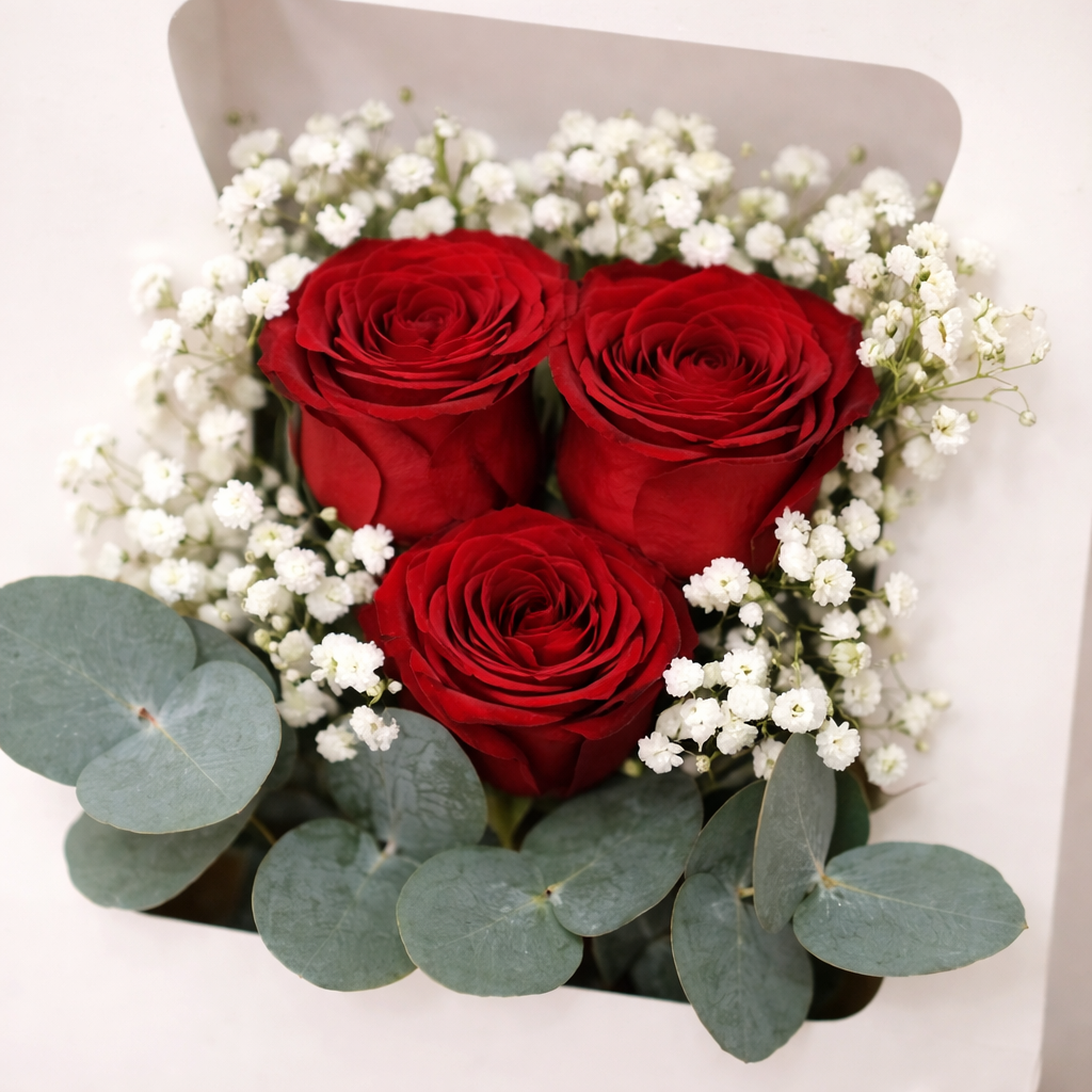 Pocket Devotion (Roses, Baby's Breath, Eucalyptus Leaves) | Gift Box
