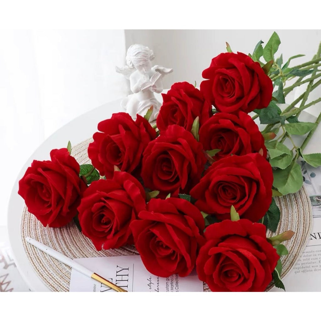 Artificial Red Roses